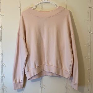 Rose cropped crew neck
